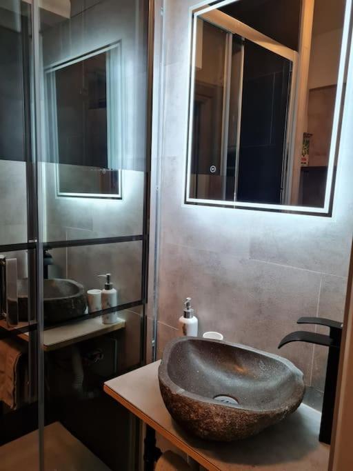 La Petite Escale Apartman Metz Kültér fotó